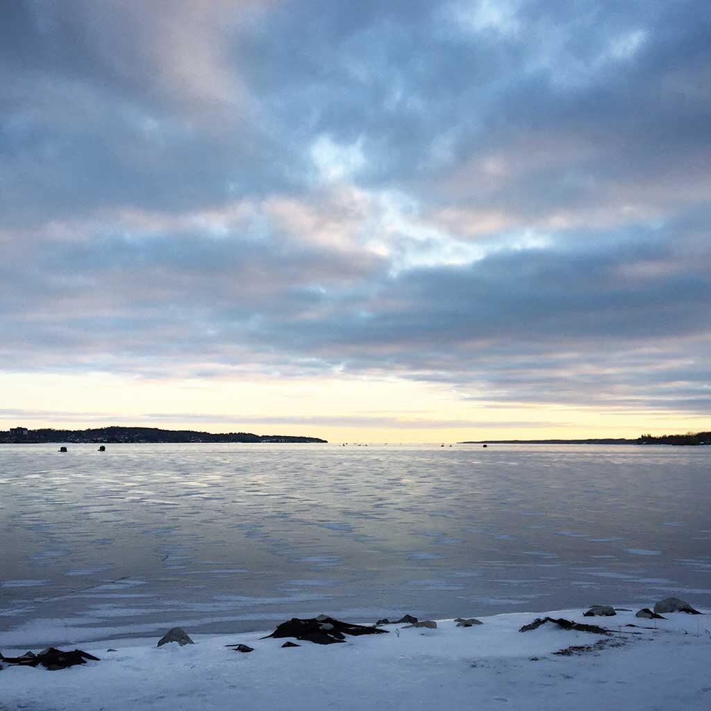 Picture of Lake Simcoe, looking east from Barrie, in the winter time. Photo by Adam Ballah.
